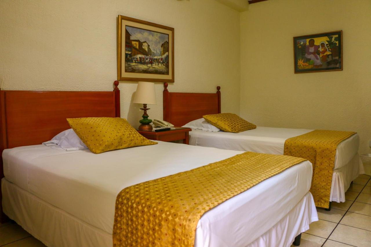 Hotel Villa Serena Escalon San Salvador Zewnętrze zdjęcie