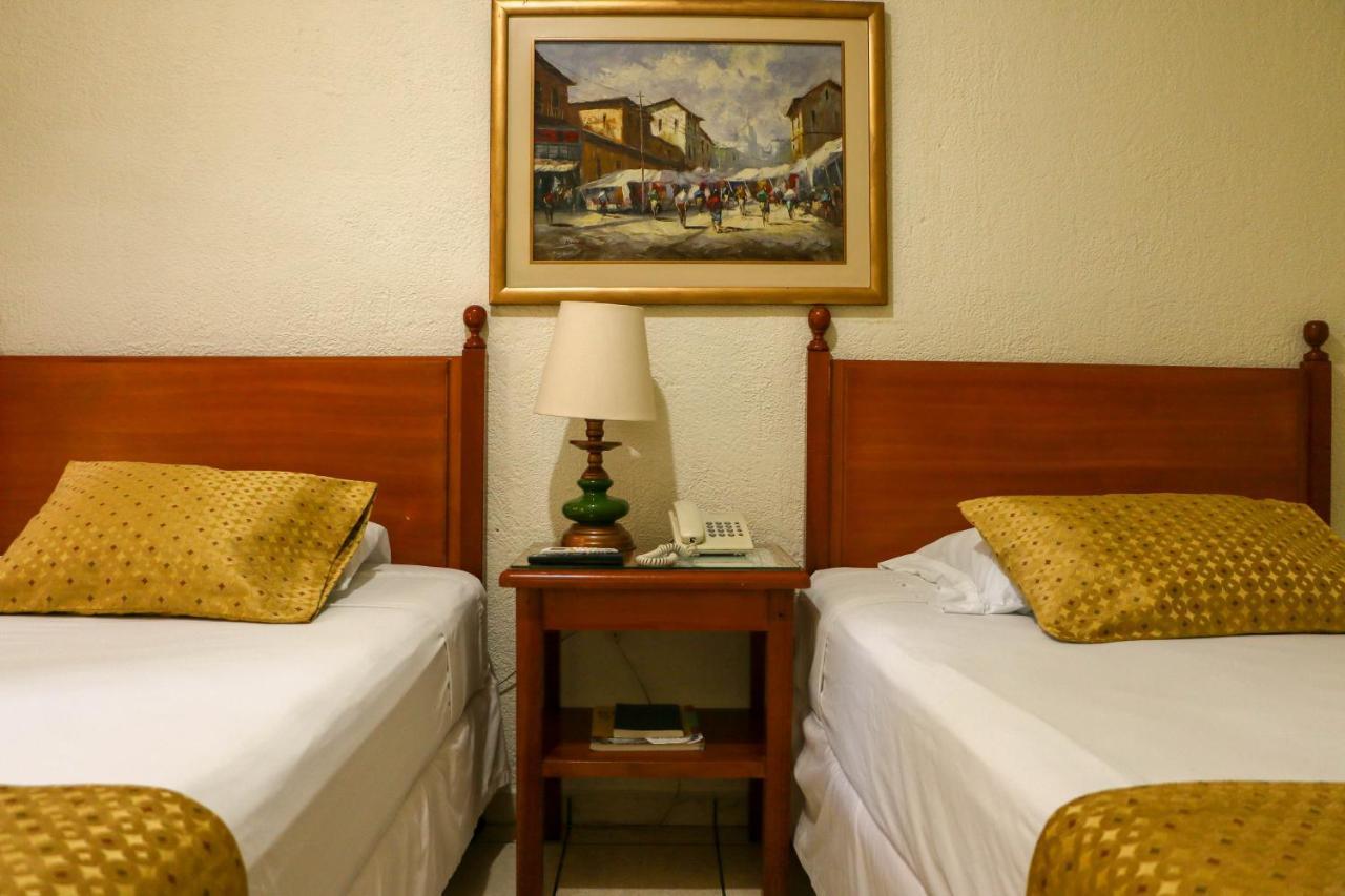 Hotel Villa Serena Escalon San Salvador Zewnętrze zdjęcie