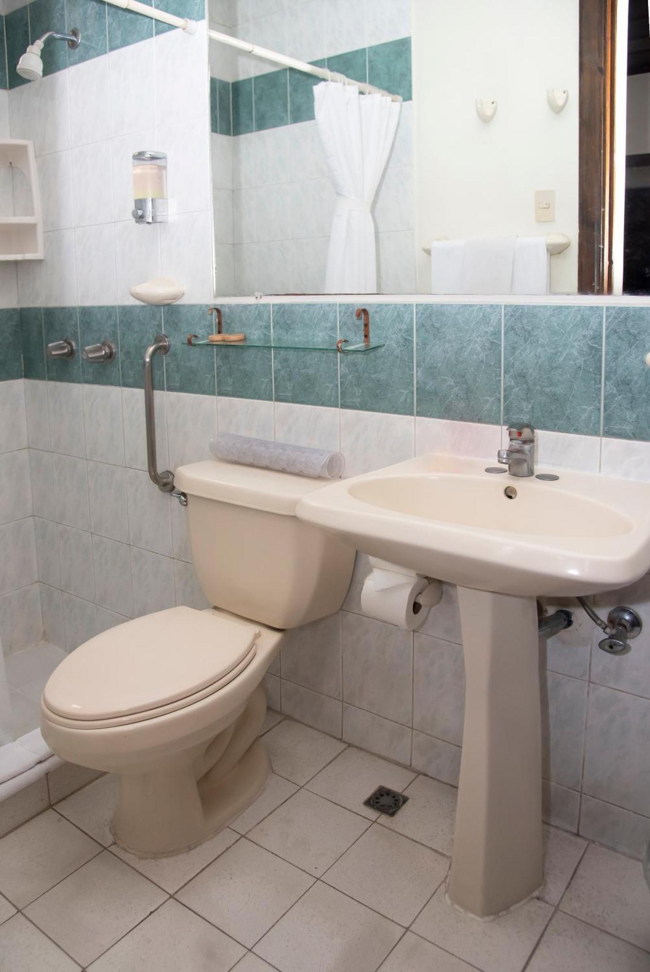Hotel Villa Serena Escalon San Salvador Zewnętrze zdjęcie