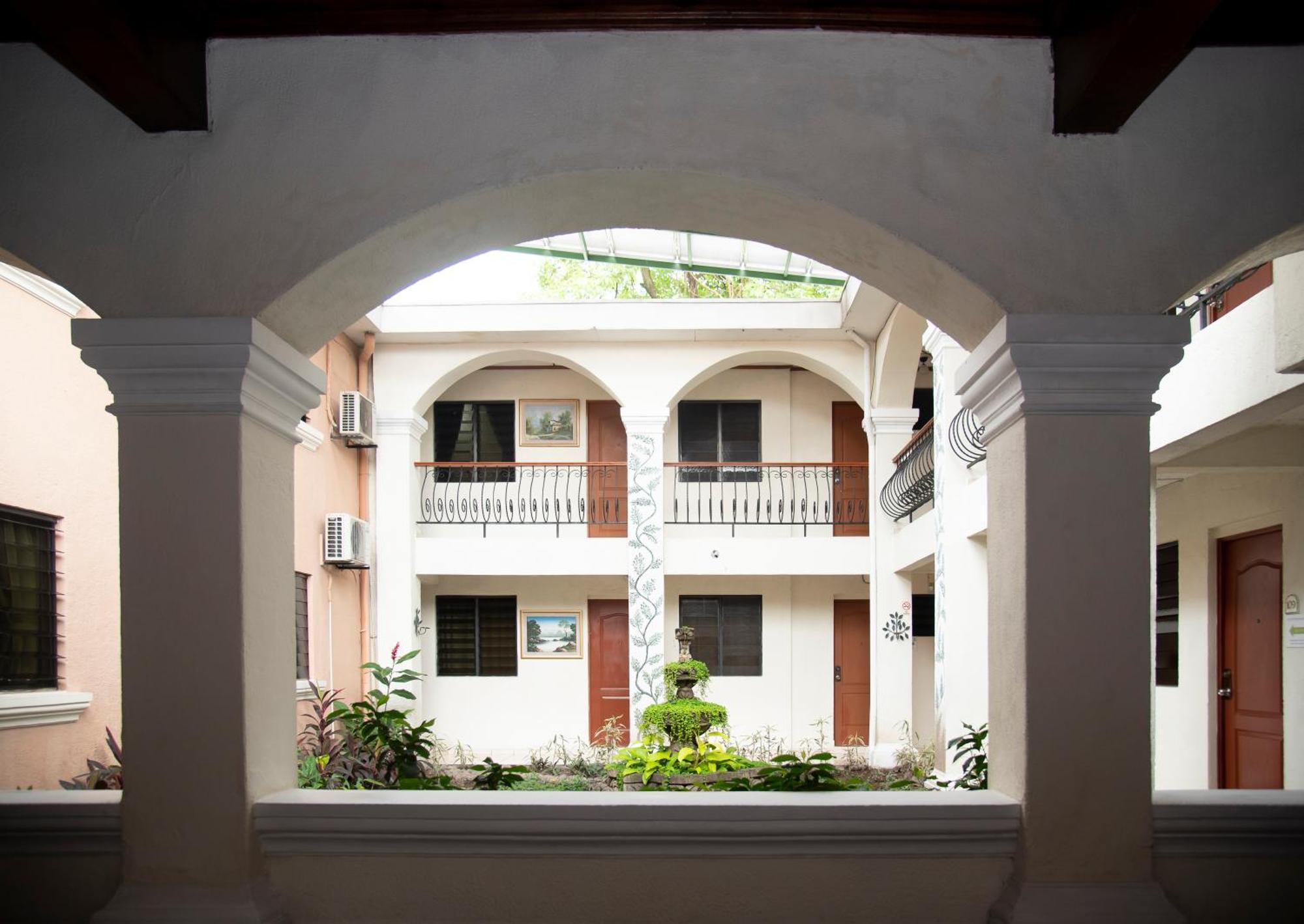 Hotel Villa Serena Escalon San Salvador Zewnętrze zdjęcie